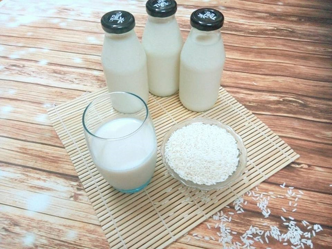 Cách làm nước gạo Hàn Quốc thơm mát, bổ dưỡng