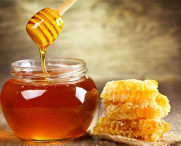 4 cách trị nám bằng mật ong 